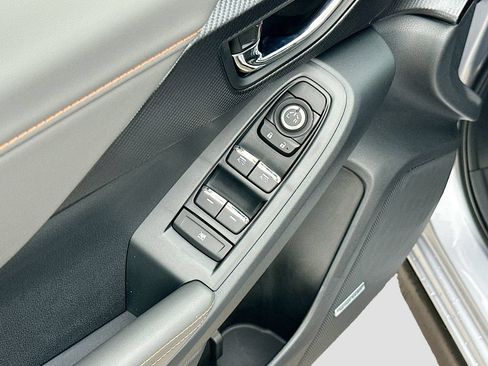 New 2026 Subaru Crosstrek 2.5i Limited AWD/4WD image 16