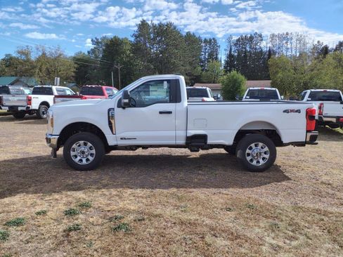 Used 2024 Ford F350 XLT w/ 360-Degree Camera Package image 2