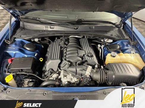 Used 2022 Dodge Charger Scat Pack w/ Plus Group RWD image 4