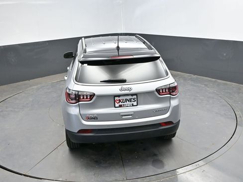 Used 2025 Jeep Compass Limited AWD/4WD image 26