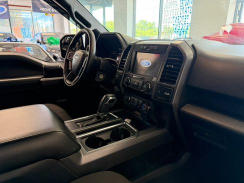 Used 2019 Ford F150 XLT w/ Equipment Group 302A Luxury AWD/4WD image 31