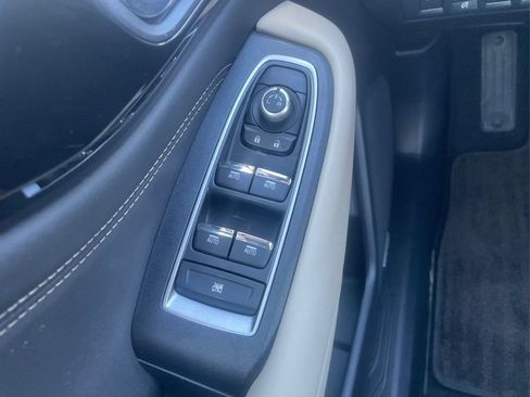 Used 2022 Subaru Outback Limited AWD/4WD image 33