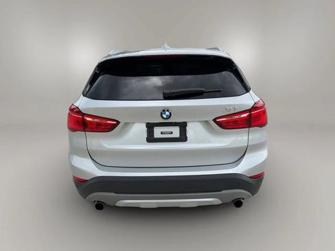 Used 2017 BMW X1 xDrive28i AWD/4WD image 6