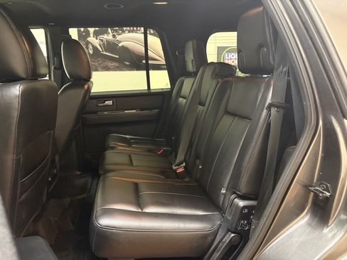 Used 2016 Ford Expedition XL RWD image 21