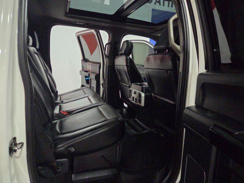 Used 2019 Ford F250 Lariat w/ Lariat Ultimate Package image 75