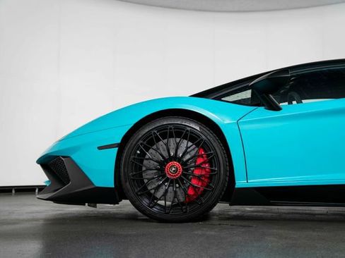 Used 2016 Lamborghini Aventador LP 750-4 AWD/4WD image 12