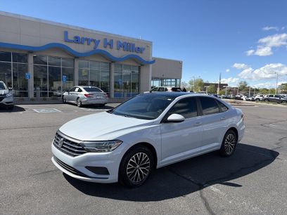 Used 2019 Volkswagen Jetta SE w/ Cold Weather Package
