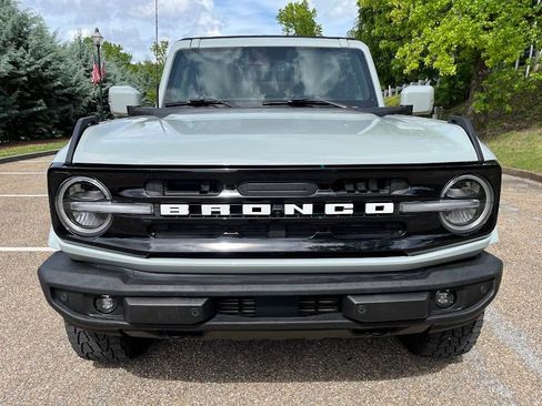 Used 2022 Ford Bronco Outer Banks AWD/4WD image 35