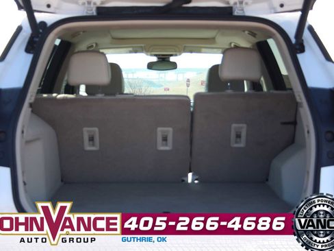 Used 2022 GMC Terrain Denali w/ Denali Premium Package image 8