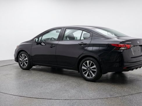 Used 2025 Nissan Versa SV FWD image 6