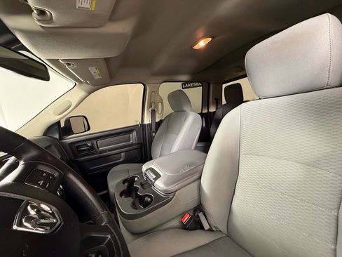 Used 2017 RAM 2500 Tradesman w/ Chrome Appearance Group image 23