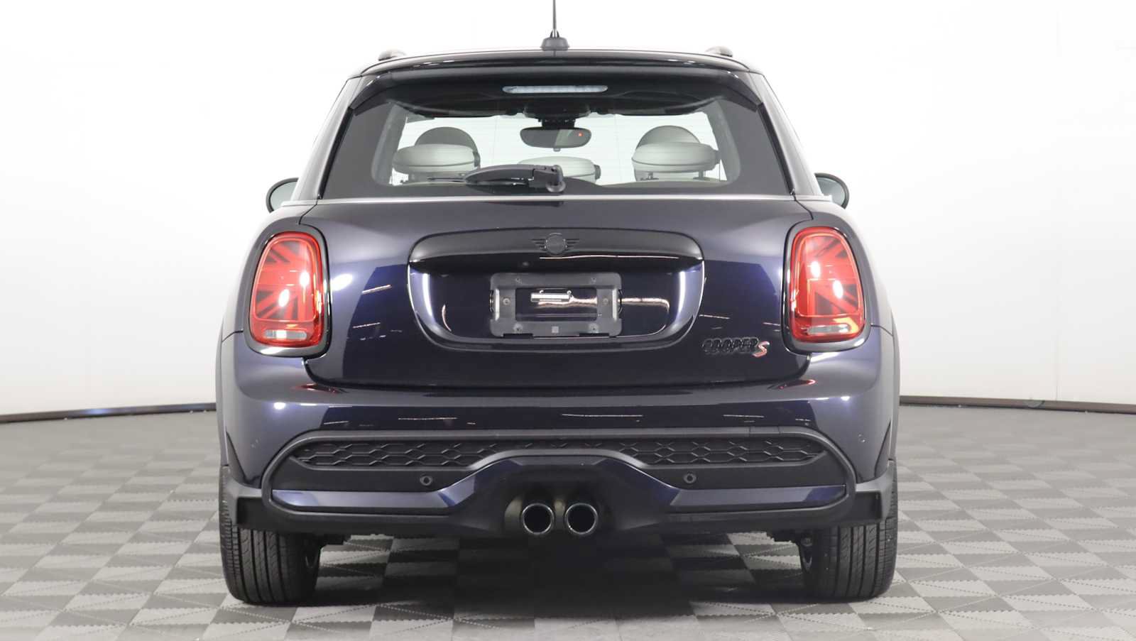 Used 2024 MINI Cooper S FWD image 6