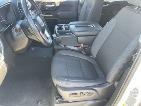 Used 2022 GMC Sierra 2500 SLE w/ SLE Value Package; image 20