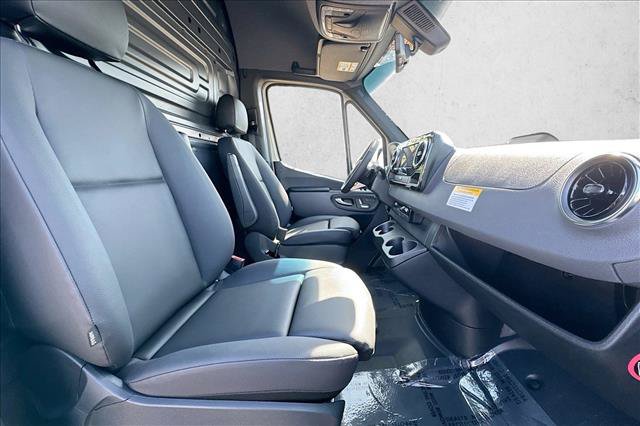 New 2026 Mercedes-Benz Sprinter 2500 image 23