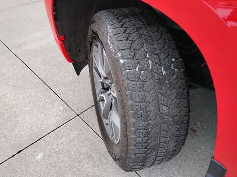 Used 2023 Chevrolet Silverado 1500 RST image 24