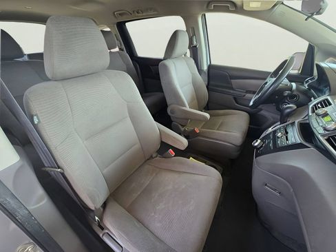 Used 2013 Honda Odyssey LX image 21