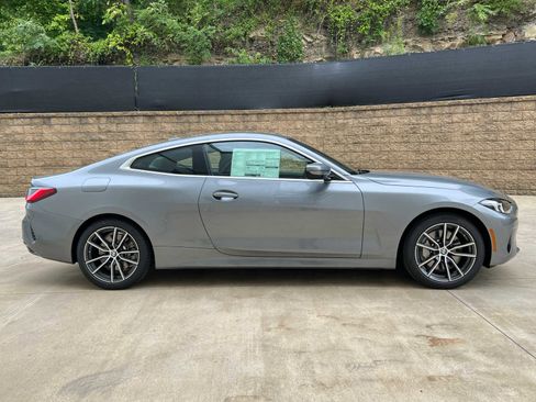 Used 2025 BMW 430i xDrive Coupe w/ Premium Package image 7