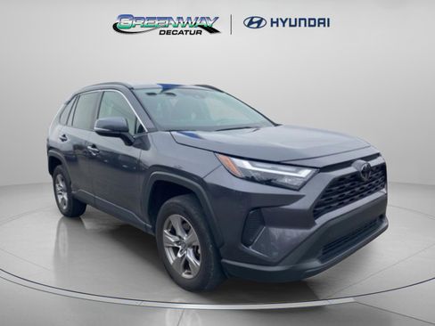 Used 2024 Toyota RAV4 XLE image 1