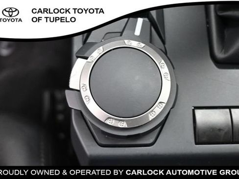 Used 2025 Toyota RAV4 XLE w/ Convenience Package FWD image 18