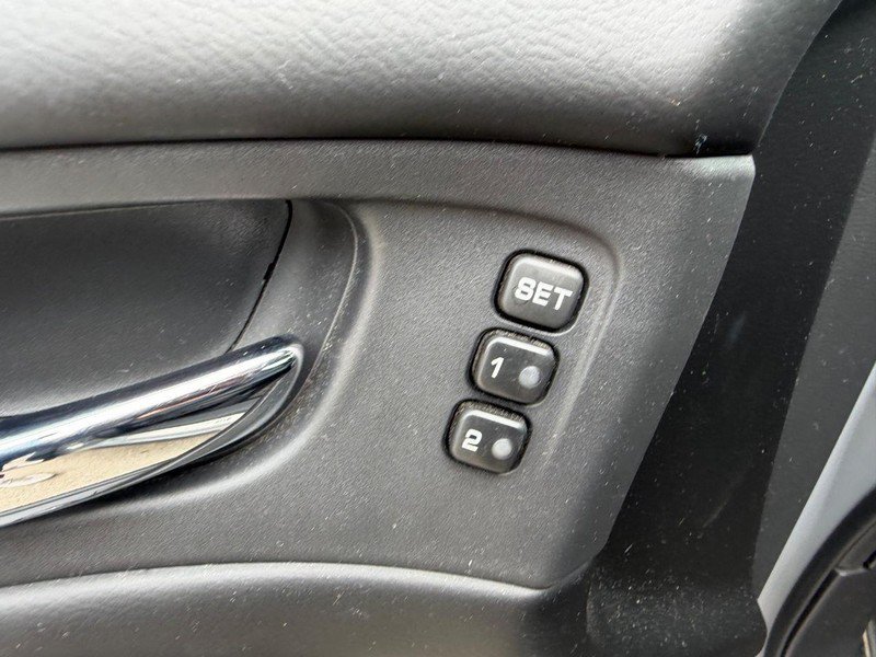 Used 2023 Nissan Murano Platinum w/ Cargo Package AWD/4WD image 19
