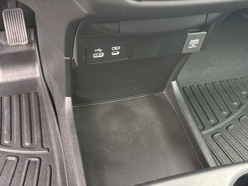 Used 2025 Honda Odyssey Sport-L image 23