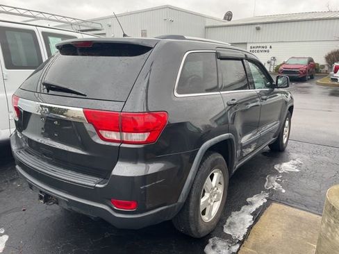 Used 2011 Jeep Grand Cherokee Laredo w/ Security & Convenience Group AWD/4WD image 7