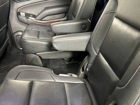 Used 2020 GMC Yukon XL SLT w/ Value Plus Edition image 18