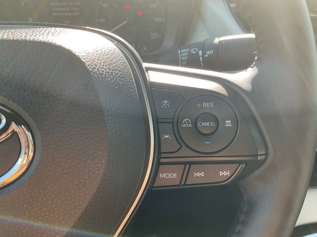 Used 2025 Toyota Corolla SE FWD image 22
