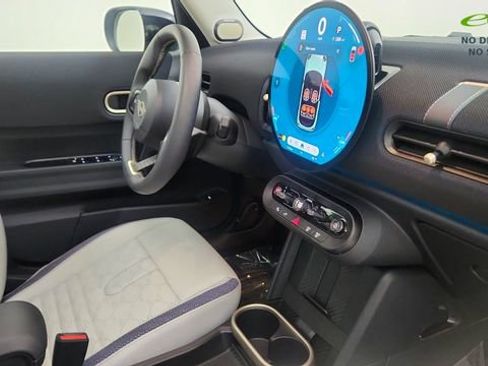 Used 2025 MINI Cooper S FWD image 22