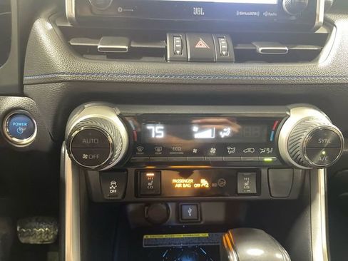 Used 2021 Toyota RAV4 XSE image 19