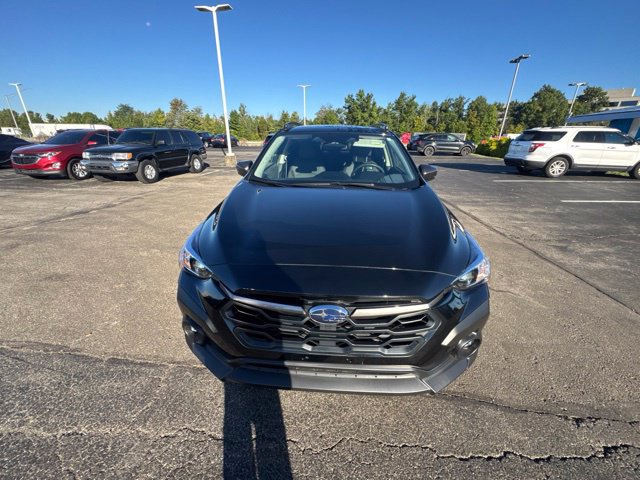Used 2024 Subaru Crosstrek 2.0i Premium AWD/4WD image 2