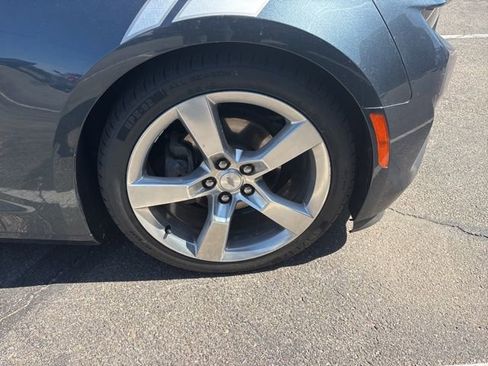 Used 2019 Chevrolet Camaro LT image 18