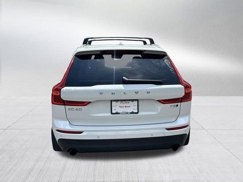 Used 2020 Volvo XC60 T5 Momentum w/ Protection Package AWD/4WD image 7