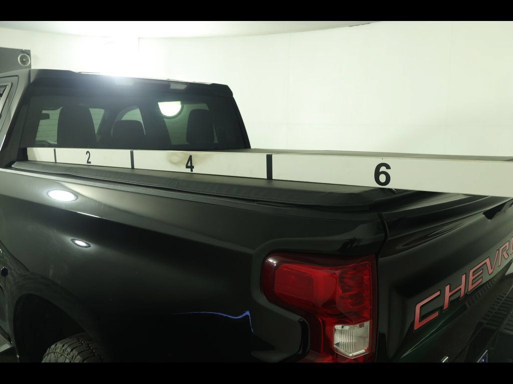 Used 2019 Chevrolet Silverado 1500 LT w/ All-Star Edition AWD/4WD image 8