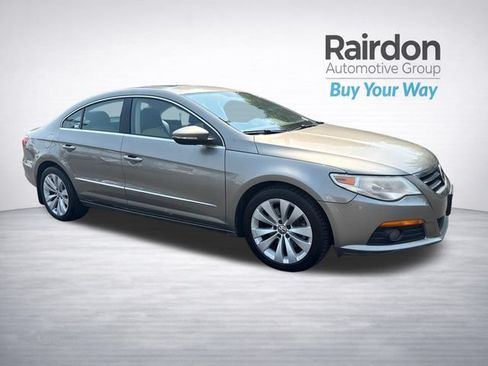 Used 2010 Volkswagen CC Sport FWD image 1