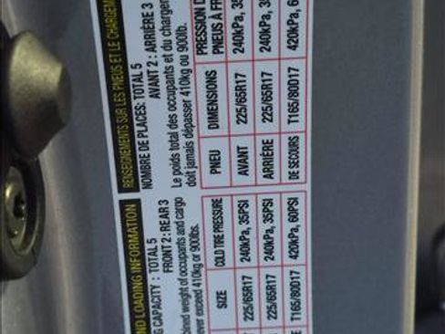 Used 2021 Toyota RAV4 XLE w/ Convenience Package FWD image 21