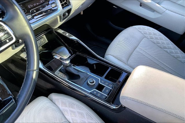 Used 2022 Kia Sorento SX FWD image 13