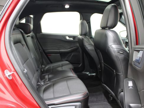 Used 2024 Ford Escape ST-Line w/ Tech Pack #1 FWD image 25