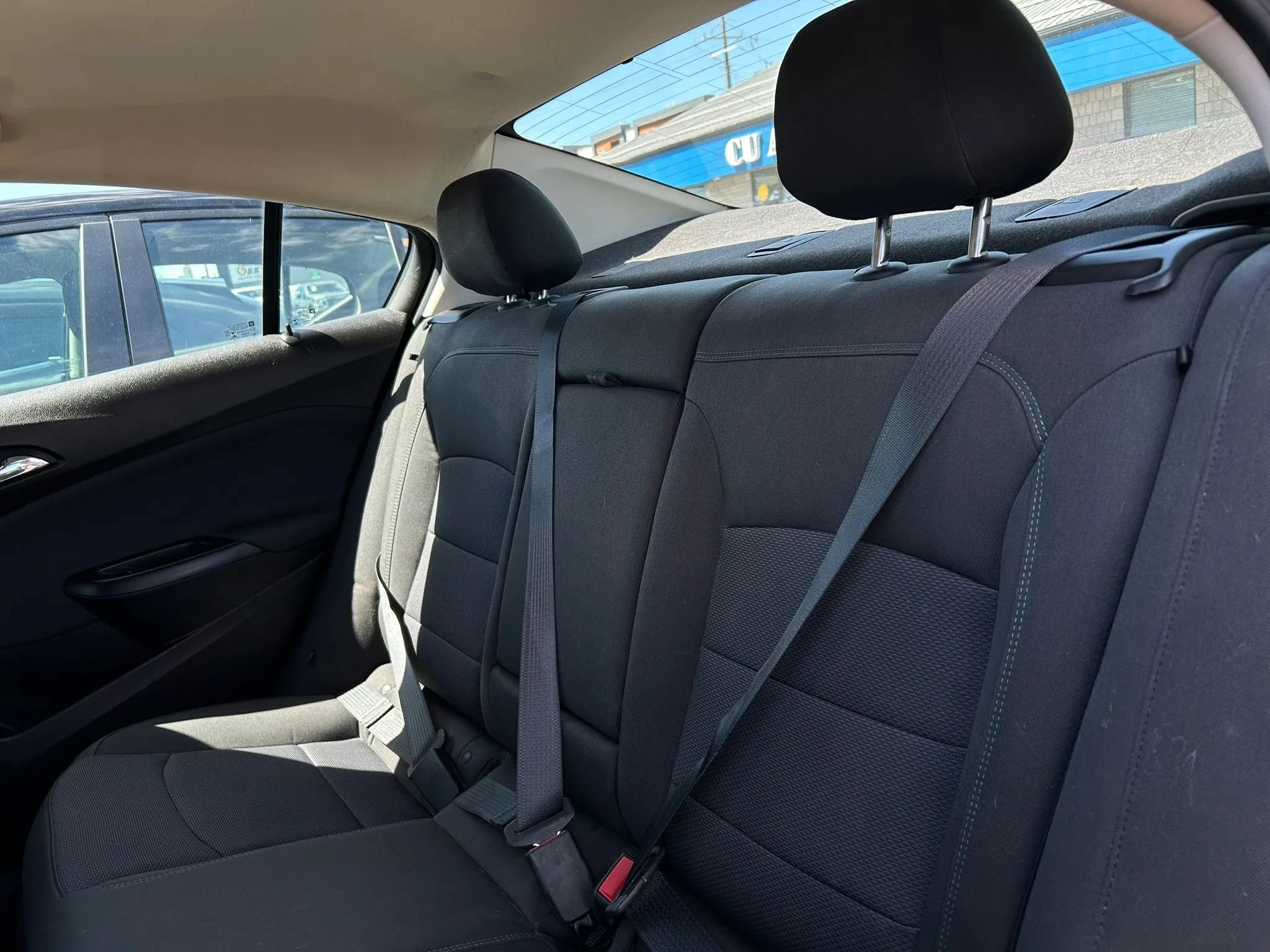Used 2018 Chevrolet Cruze LT w/ Convenience Package FWD image 23