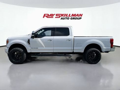 Used 2019 Ford F250 Platinum w/ Platinum Ultimate Package image 4