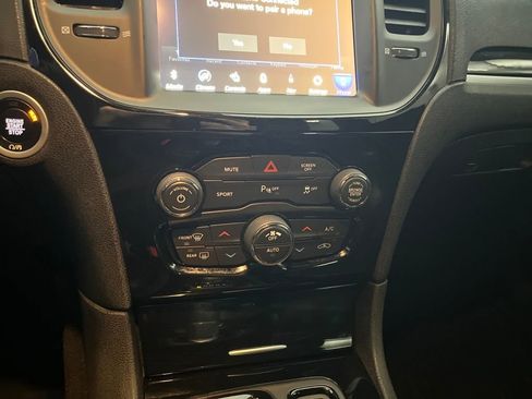 Used 2022 Chrysler 300 S w/ Comfort Group image 70