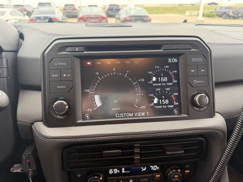 Used 2020 Nissan GT-R Premium w/ Premium Interior Package image 23