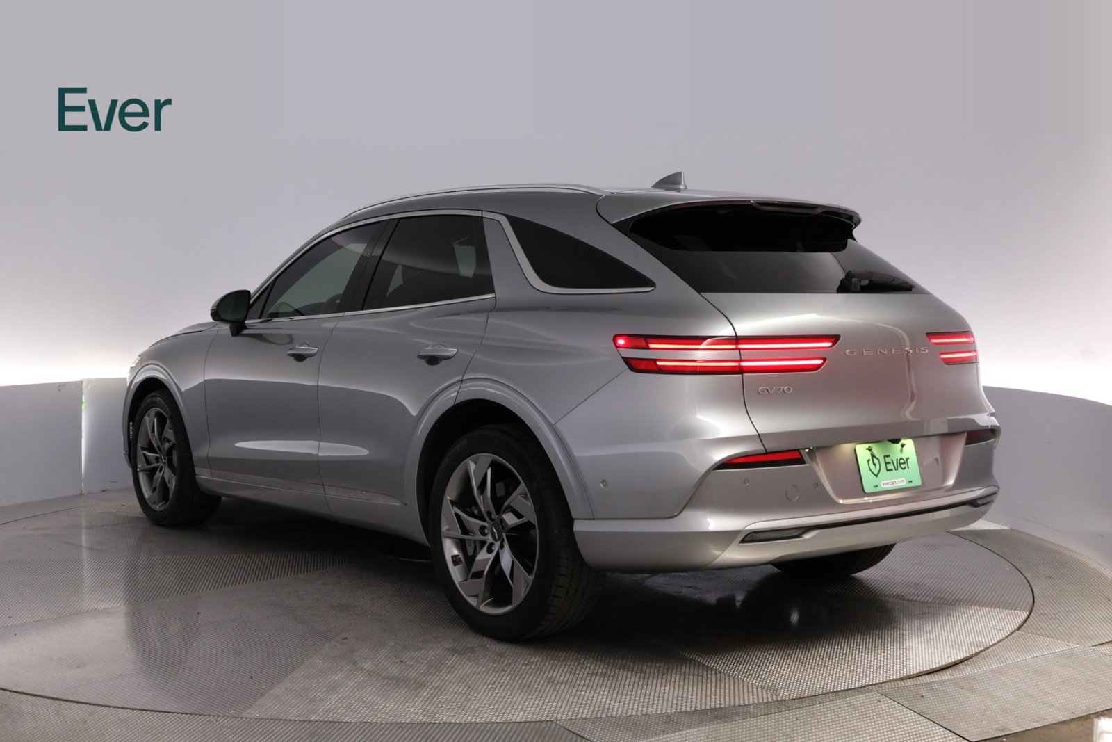 Used 2023 Genesis Electrified GV70 AWD/4WD image 17