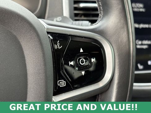 Used 2020 Volvo XC90 T6 Momentum image 17