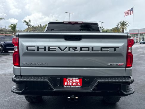 Used 2023 Chevrolet Silverado 1500 ZR2 w/ Technology Package AWD/4WD image 7