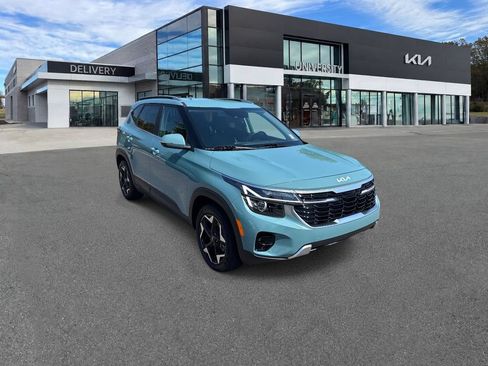 Certified 2024 Kia Seltos EX FWD image 1