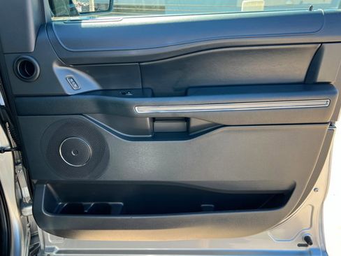 Used 2024 Ford Expedition Max XLT AWD/4WD image 24