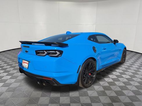 Used 2023 Chevrolet Camaro SS RWD image 4