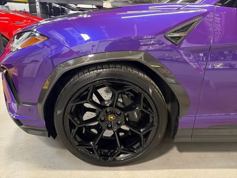 Used 2023 Lamborghini Urus Performante image 15