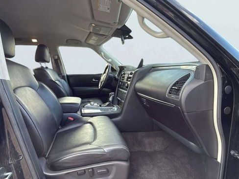 Used 2021 Nissan Armada SV image 15